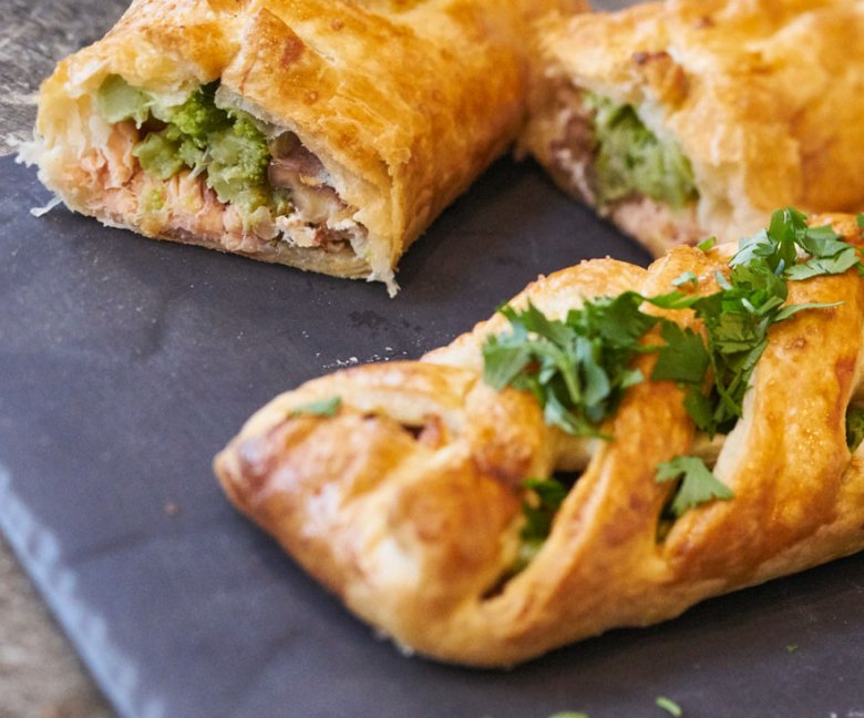 Recept: Hartige strudel met geitenkaas en zalm - Lekkere Bladerdeeghapjes - Tante Fanny