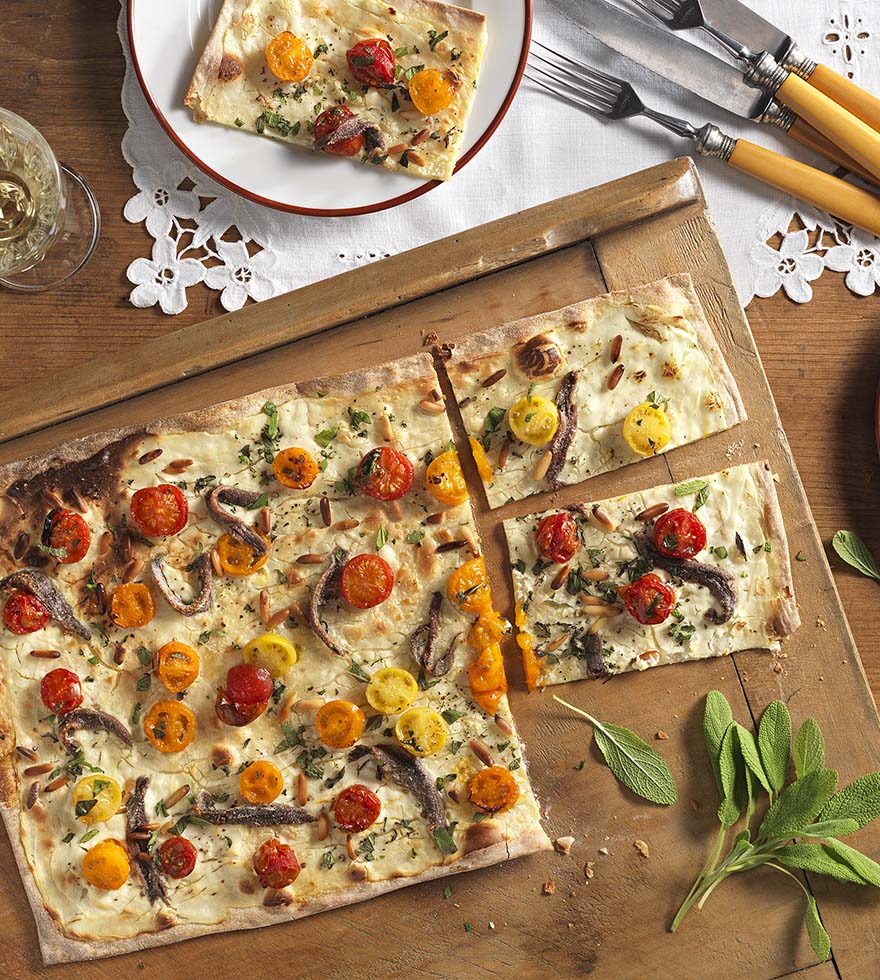 Recept: flammkuchen met bonte tomaten - Tante Fanny